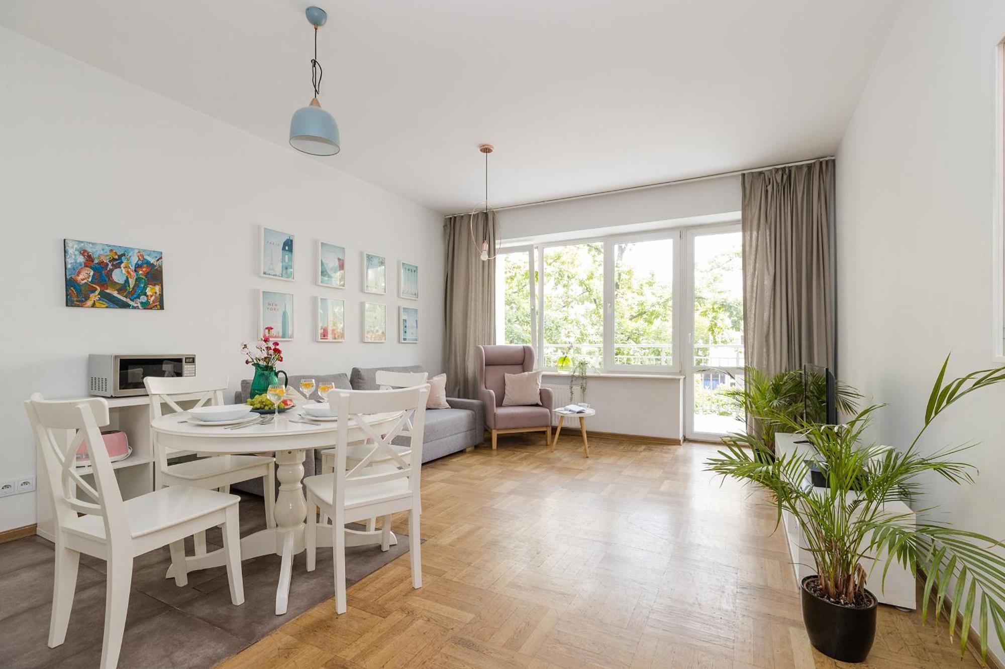 Shortstaypoland Krucza Apartment *