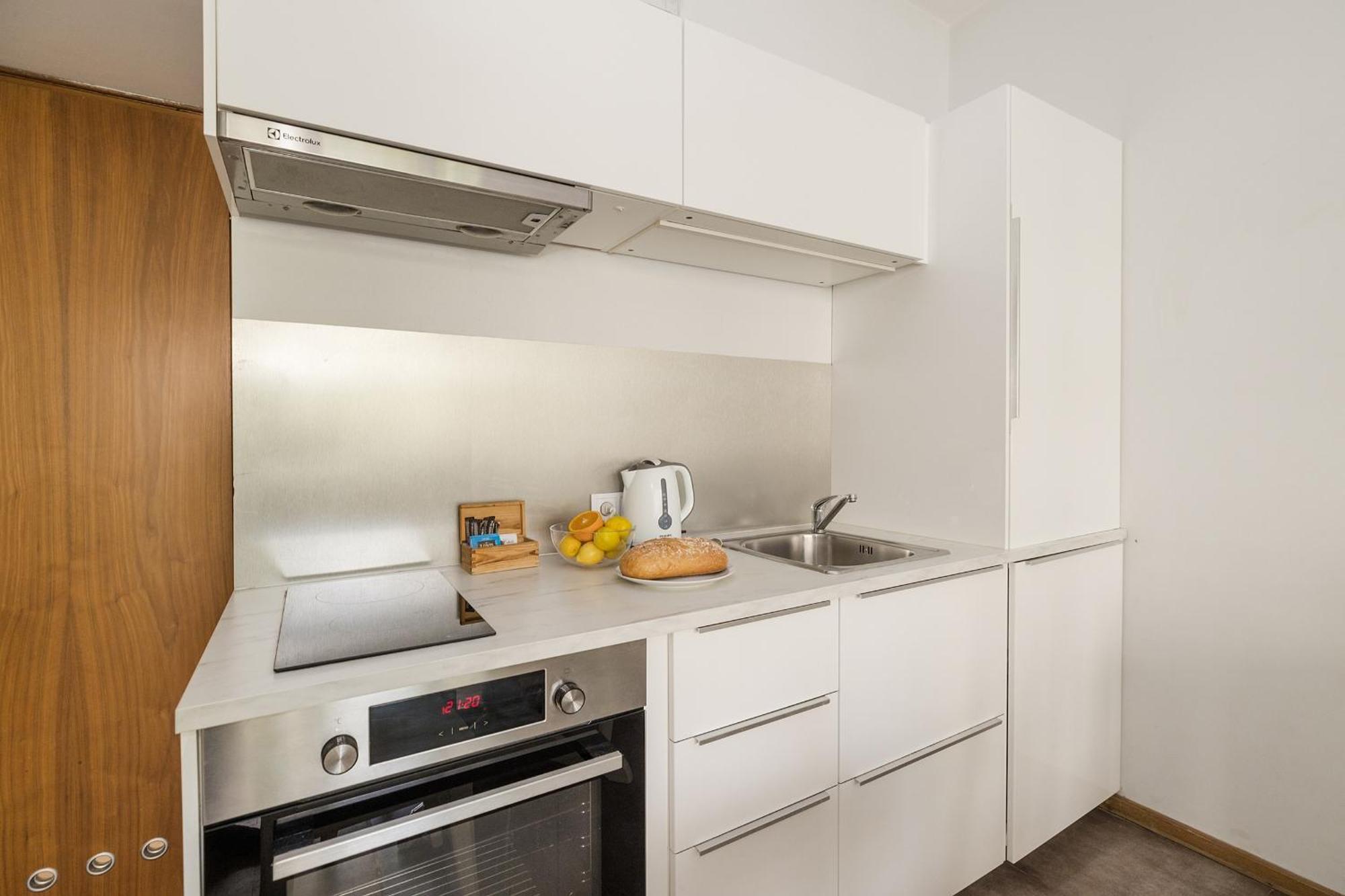 Shortstaypoland Krucza Apartment