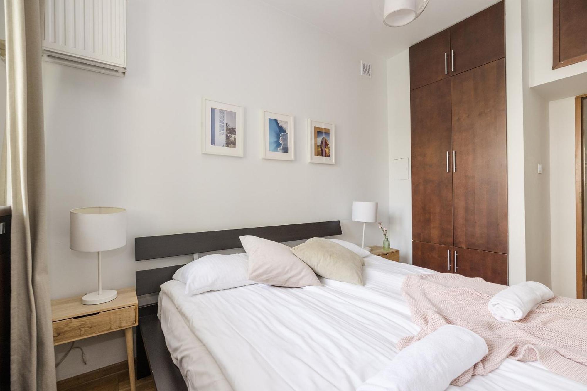 Shortstaypoland Krucza Apartment Warschau